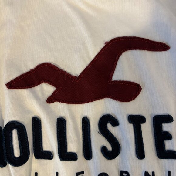 Hollister California Mens White T-Shirt With Embroidered Logo Size S - Picture 4 of 6